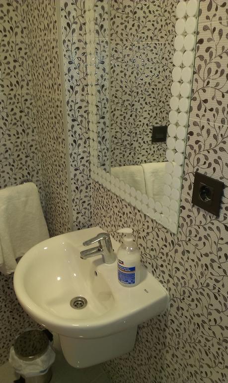 ホテル オスタル ビスバル バレンシア 部屋 写真